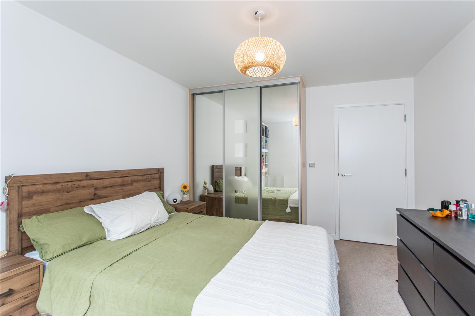Fielder Apartments, Mile End